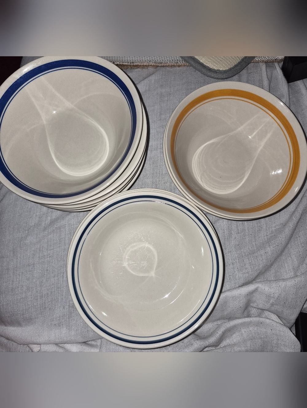 Classic Stoneware Dinner Bowls with Blue and Gold Rim - Set of Mixed Colors